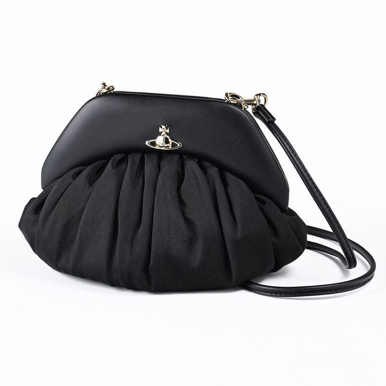 ヴィヴィアンウエストウッド Vivienne Westwood クラッチバッグ