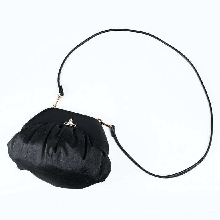 ヴィヴィアンウエストウッド Vivienne Westwood クラッチバッグ