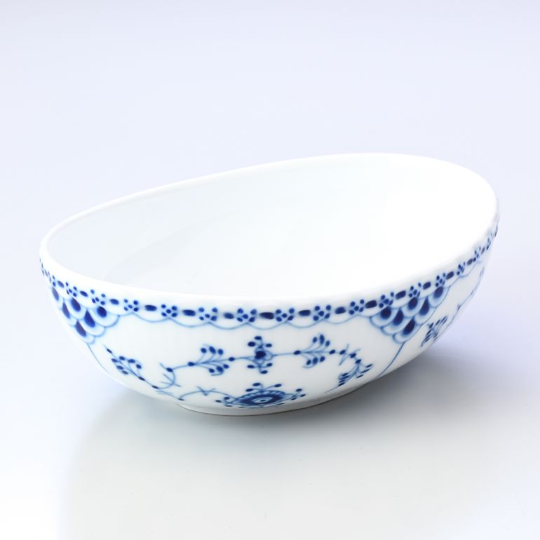 ロイヤルコペンハーゲン ブルーフルーテッド ハーフレース オーバルボウル 15.5cm 1102602(1058875) 名入れ可有料 ※名入れ別売り 北欧食器 洋食器 ROYAL COPENHAGEN【スペシャルラッピング660円(別売り)】