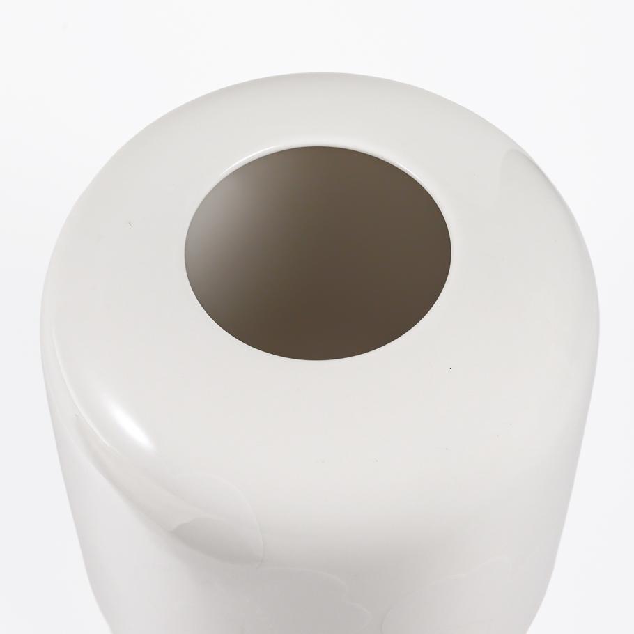 マリメッコ marimekko ベース 花瓶 Unikko ウニッコ ホワイト 73034 073034 100 北欧デザイン オブジェ インテリア<br>【スペシャルラッピング660円(別売り)】