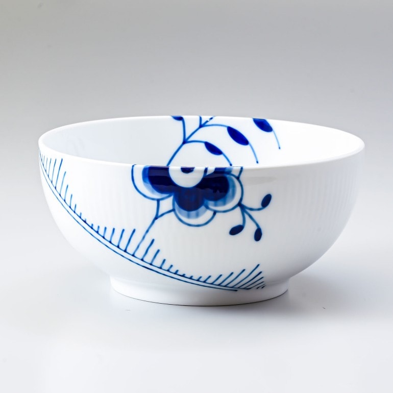 あなたはどう使う？ロイヤルコペンハーゲンの便利で素敵なボウルたち