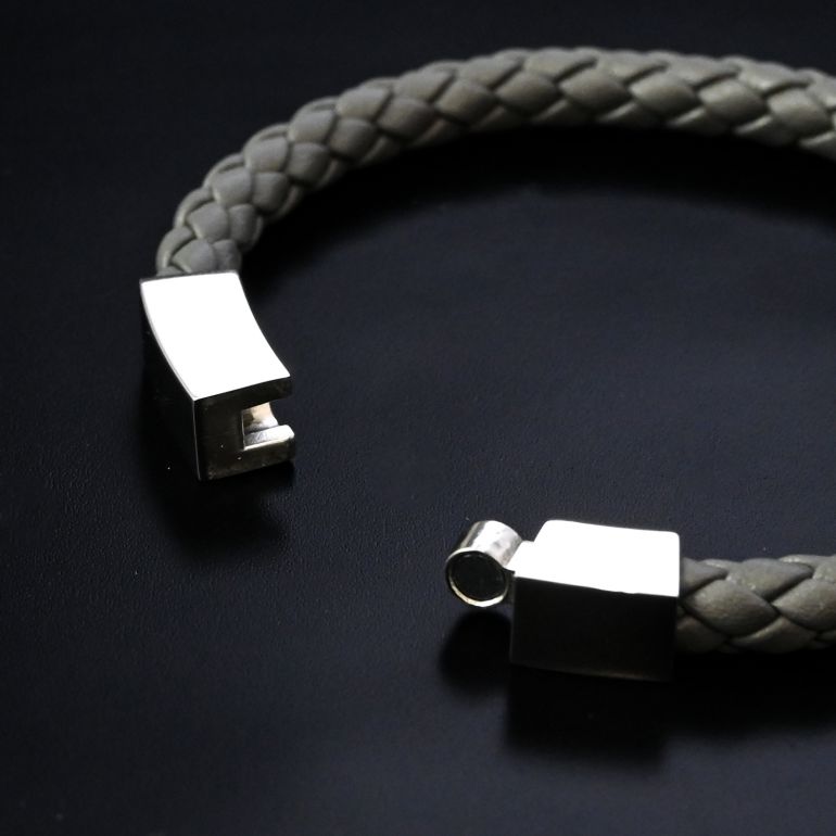 モンアート MONART ブレスレット Mサイズ メンズ ウーブンレザー グレー QUADRO BR 81 B Made in Italy 名入れ可有料 正規代理店