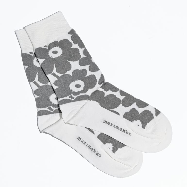 マリメッコ marimekko レディース ソックス 靴下 くつ下 KIRMAILLA Unikko ウニッコ グレー ホワイト 91498 091498 199 3436 北欧雑貨 北欧デザイン ネコポス限定 送料無料<br>【スペシャルラッピング660円(別売り)】