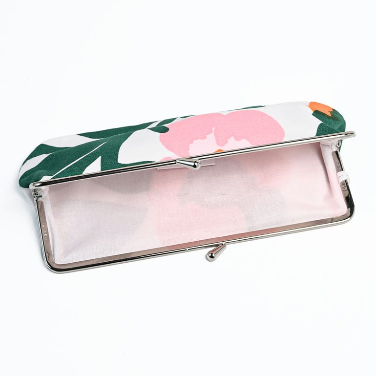 【刺しゅう名入れ可有料】マリメッコ marimekko 小物入れ ポーチ コスメ ペンケース がま口 Pieni ピエ二 GreenGreen シルマラシ グリーン 73880 073880 163 北欧雑貨 北欧デザイン クロネコゆうパケット限定 送料無料