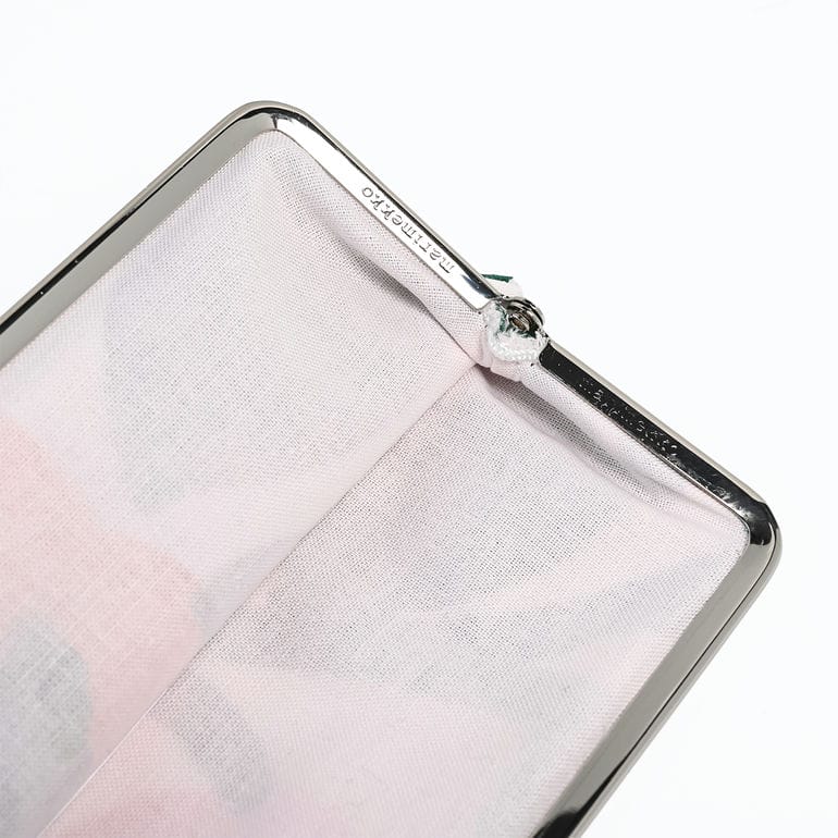 【刺しゅう名入れ可有料】マリメッコ marimekko 小物入れ ポーチ コスメ ペンケース がま口 Pieni ピエ二 GreenGreen シルマラシ グリーン 73880 073880 163 北欧雑貨 北欧デザイン クロネコゆうパケット限定 送料無料