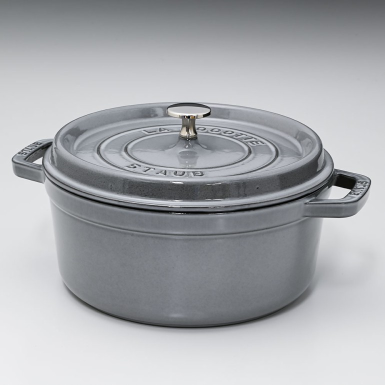 ストウブ staub ピコ ココット ラウンド 24cm 鋳物 ホーロー 鍋 なべ 調理器具 キッチン用品 グレー 3.8L 1102418 (40500-246-0) 名入れ可有料 洋食器 【スペシャルラッピング大B対応(別売り)】