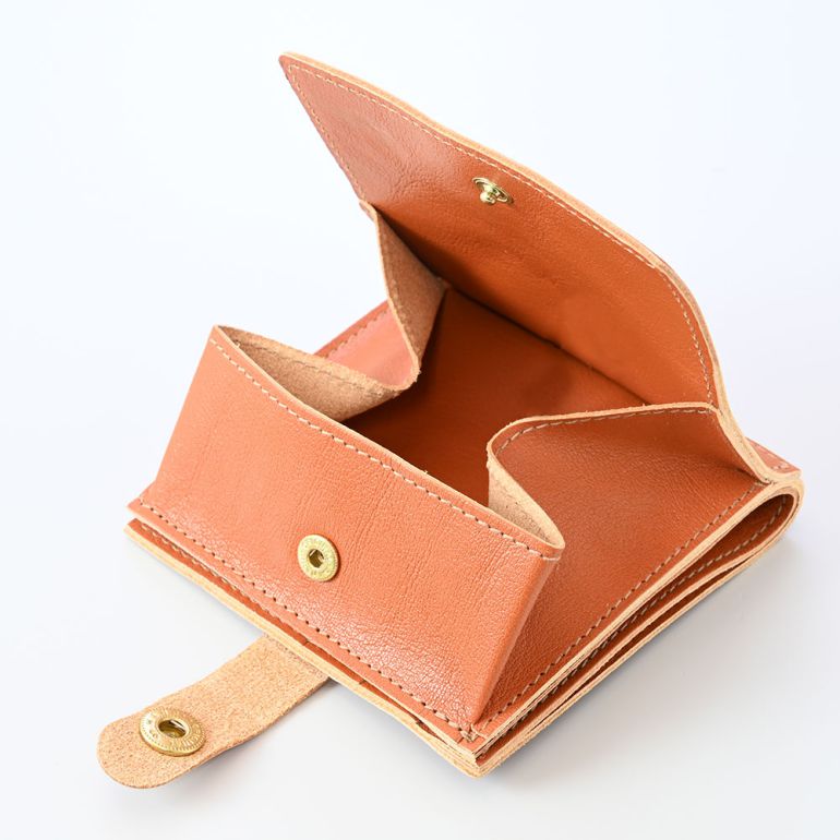 イルビゾンテ IL BISONTE 財布 二つ折り財布 メンズ レディース バケッタレザー キャラメル ヤキヌメ C0508P 145 名入れ可有料 SBW015PV0005CA101B 箔押し【スペシャルラッピング660円(別売り)】