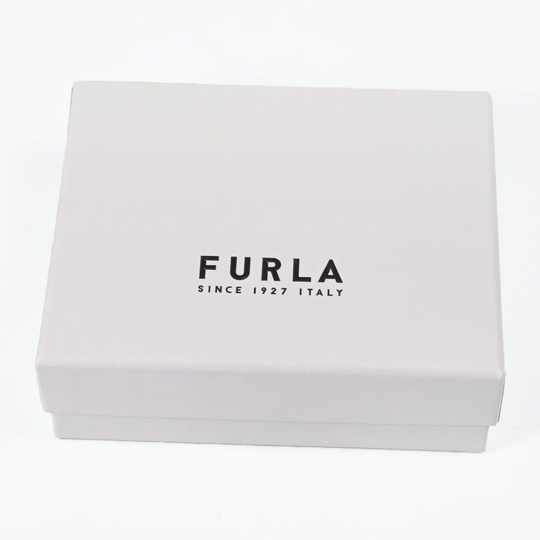 【名入れ可有料】フルラ FURLA カードケース 名刺入れ CAMELIA カメリア レディース グリーン系 WP00408 ARE000 3788S【純正紙袋・リボン付き】【スペシャルラッピング660円(別売り)】
