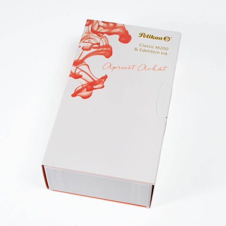 ペリカン Pelikan 万年筆 インクセット 2025限定色 Classic クラシック アプリコット アゲート M200 ペン先EF(極細字) 特別生産品 高級筆記具 万年筆 文房具【スペシャルラッピング660円(別売り)】