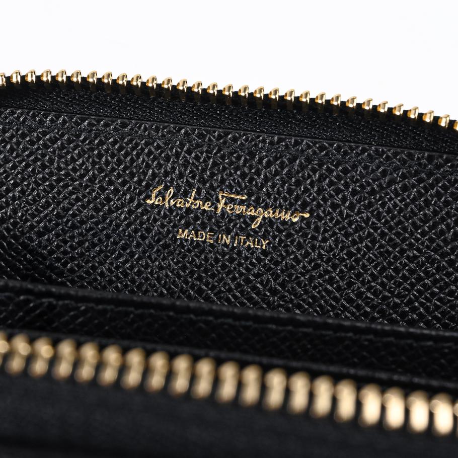 スペシャルラッピング付き】フェラガモ Salvatore Ferragamo