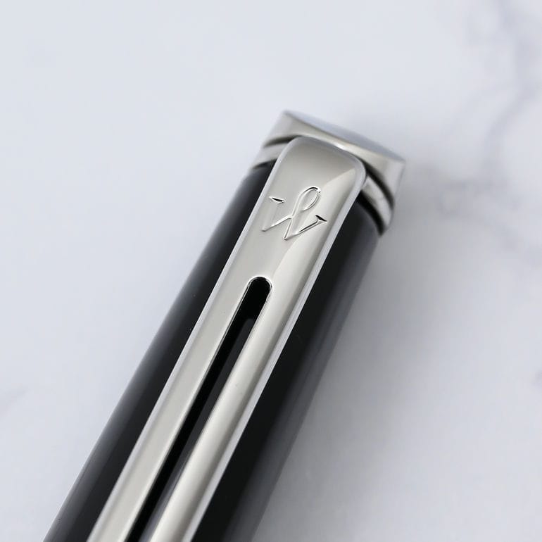 【名入れ可無料】 【純正包装無料】 ウォーターマン WATERMAN ボールペン メトロポリタン エッセンシャル ブラックホワイトCT 0.7mm メンズ レディース 2202912 筆記具 高級 名入れギフト ボールペン 文房具【スペシャルラッピング660円(別売り)】