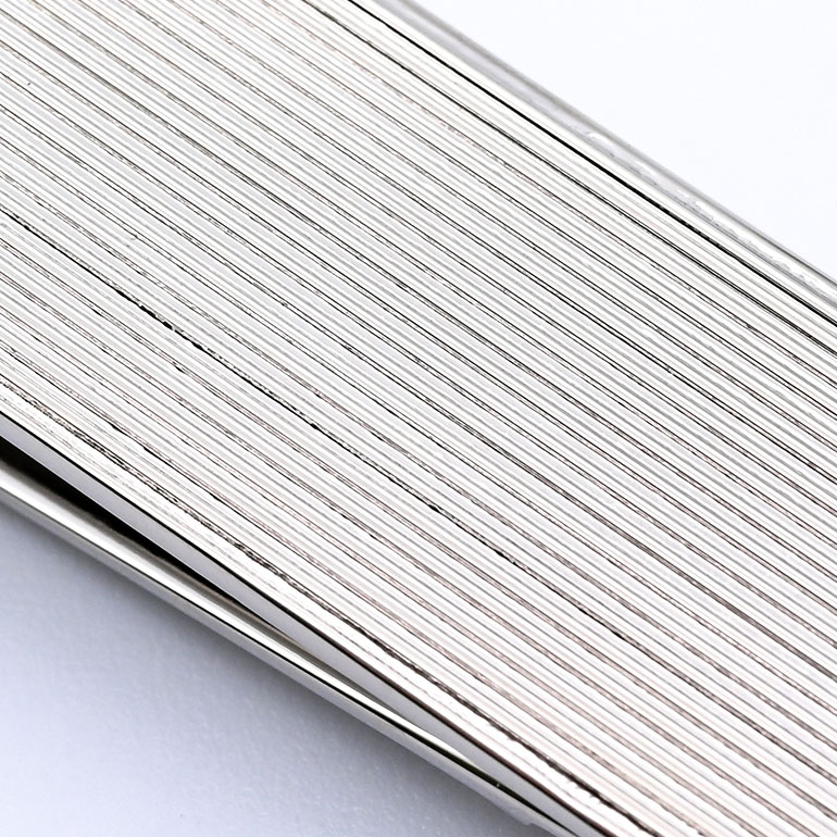 モンアート MONART マネークリップ ピンストライプ シルバー GIOVE MC13 Made in Italy 名入れ可有料 正規代理店