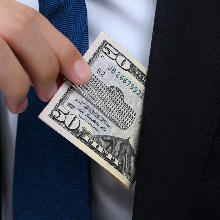 モンアート MONART マネークリップ ピラミッドスタッズ シルバー URANO MC15 Made in Italy 名入れ可有料 正規代理店