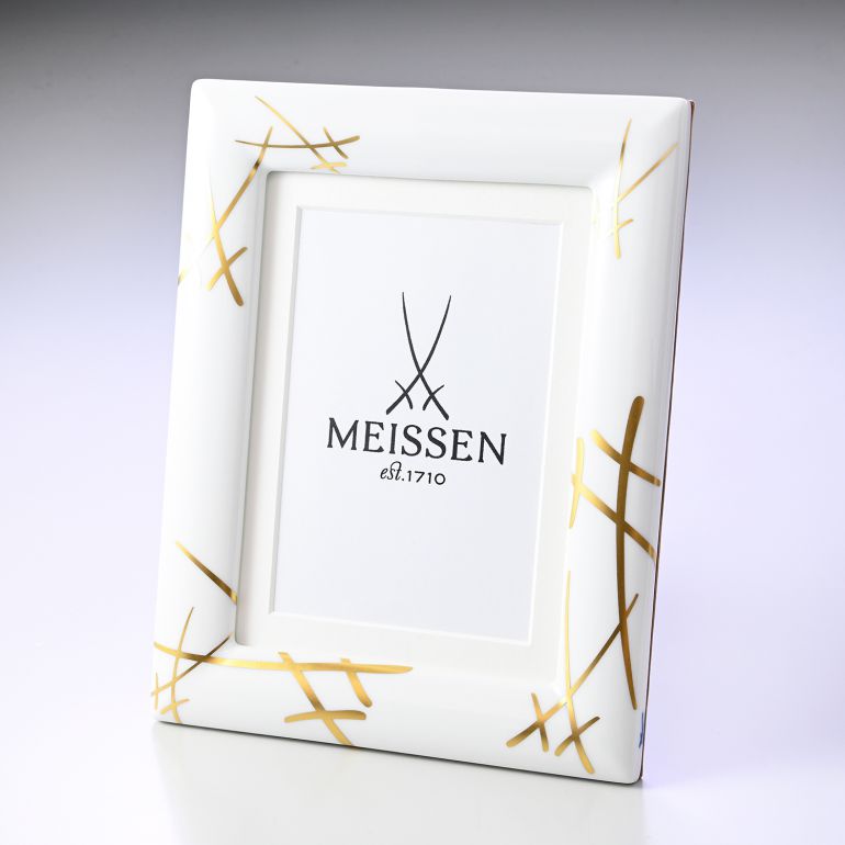 マイセン 剣マーク コレクション 双剣 フォトフレーム LWサイズ（9.5cm×14.5cmまで）対応 写真立て Meissen 77A042-53N74-1 名入れ可有料 インテリア オブジェ 置物【スペシャルラッピング660円(別売り)】