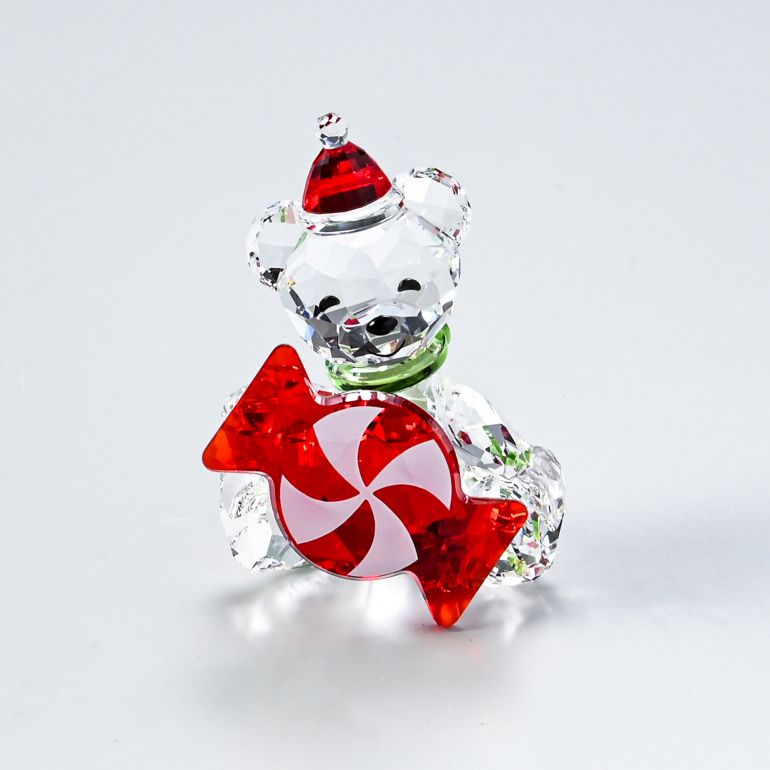 スワロフスキー SWAROVSKI クリスタルフィギュア Krisベア Christmas 2021年度限定生産品 クリスマス 5597045 インテリア オブジェ 置物【スペシャルラッピング660円(別売り)】