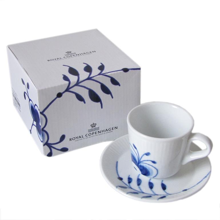 2客セット ロイヤルコペンハーゲン ブルーフルーテッド メガ コーヒーカップ&ソーサー 100ml モカカップ エスプレッソカップ 2381050 1016875 北欧食器 洋食器  カップアンドソーサー 【スペシャルラッピング660円(別売り)】