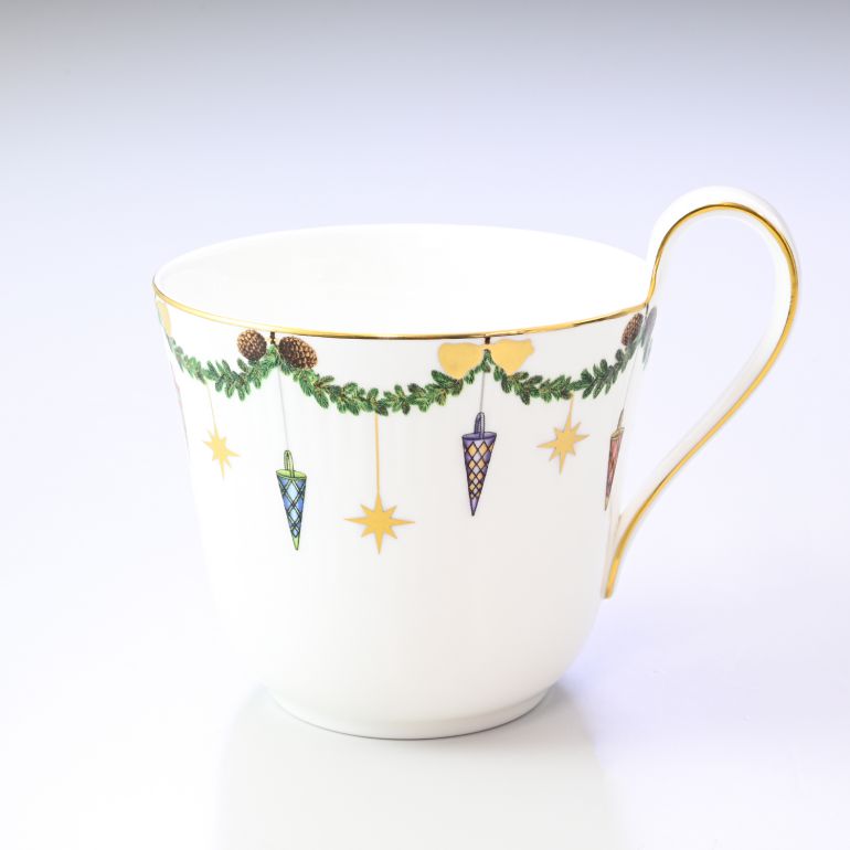 ロイヤルコペンハーゲン スターフルーテッド クリスマス ハイハンドル マグカップ 330ml 日本未発売 2503090(1028263) 北欧食器 洋食器 名入れ可有料 【スペシャルラッピング660円(別売り)】