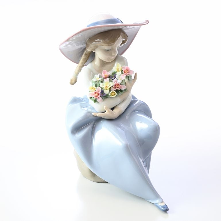 137◇Lladro 花と少女 綺麗な花ばかり リヤドロ 磁器 人形 少女置物 137◇Lladro 花と少女 綺麗な花ばかり リヤドロ 磁器 人形 少女置物
