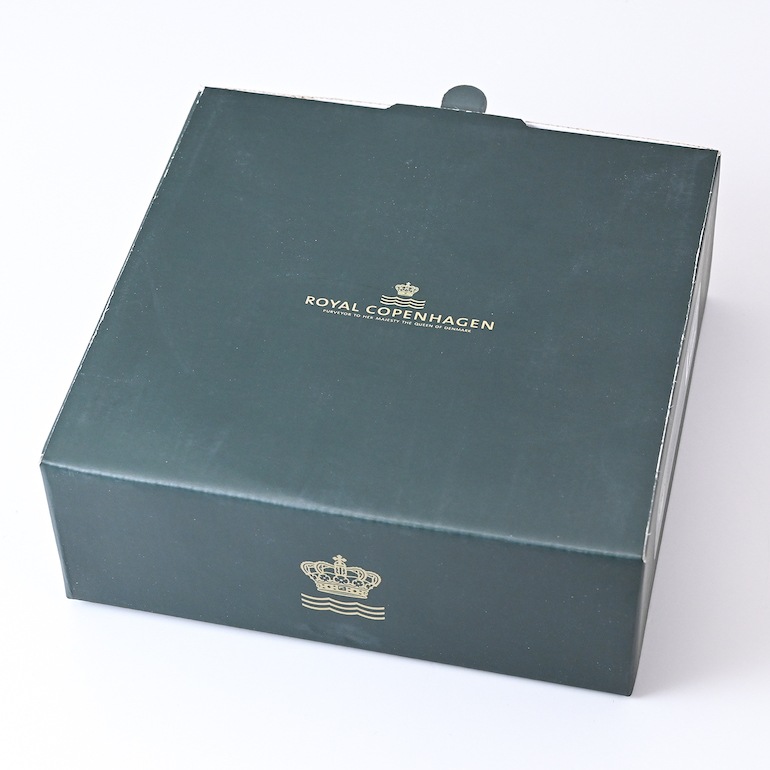 ロイヤルコペンハーゲン スターフルーテッド クリスマス ケーキ