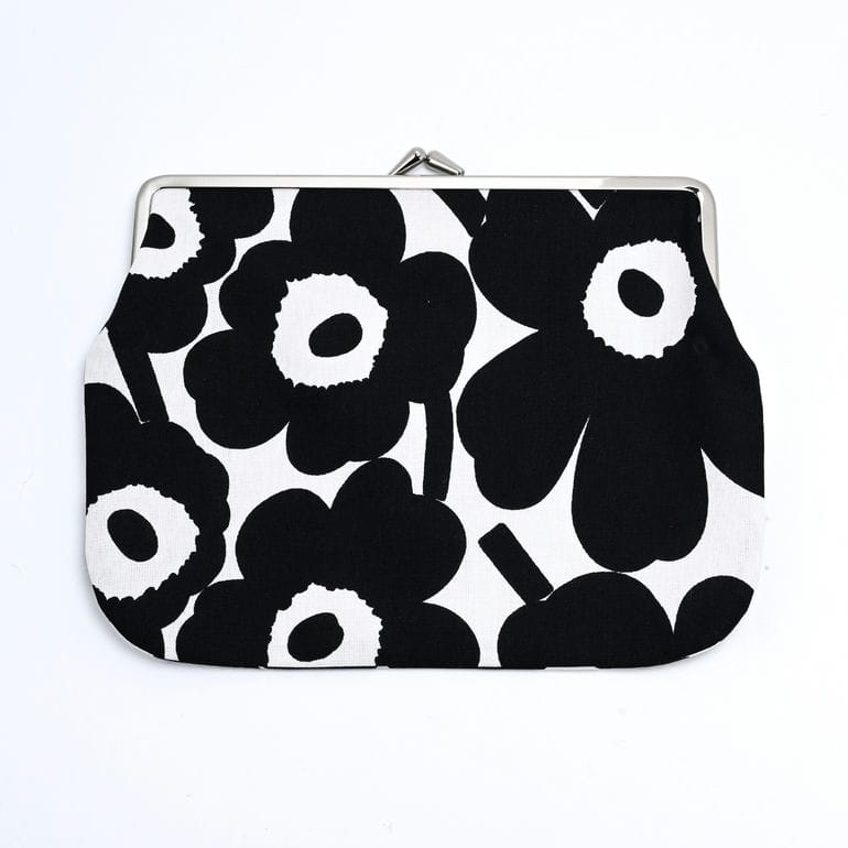 刺しゅう名入れ可有料】マリメッコ marimekko 小物入れ ポーチ コスメ