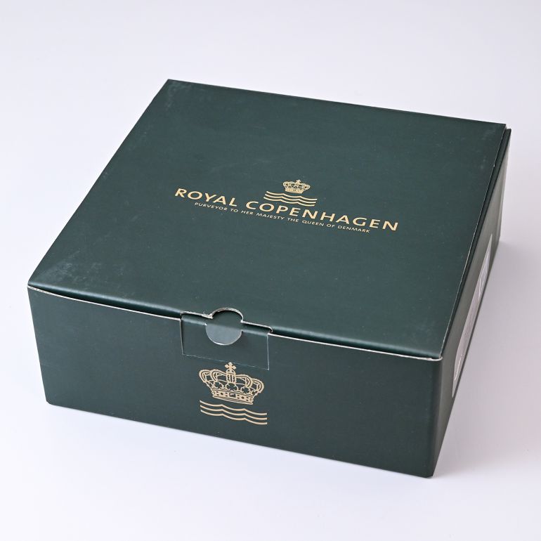 ロイヤルコペンハーゲン スターフルーテッド クリスマス キャンドルホルダー 日本未発売 2503501(1024778) インテリア オブジェ 置物 北欧食器 洋食器 名入れ可有料 【スペシャルラッピング660円(別売り)】