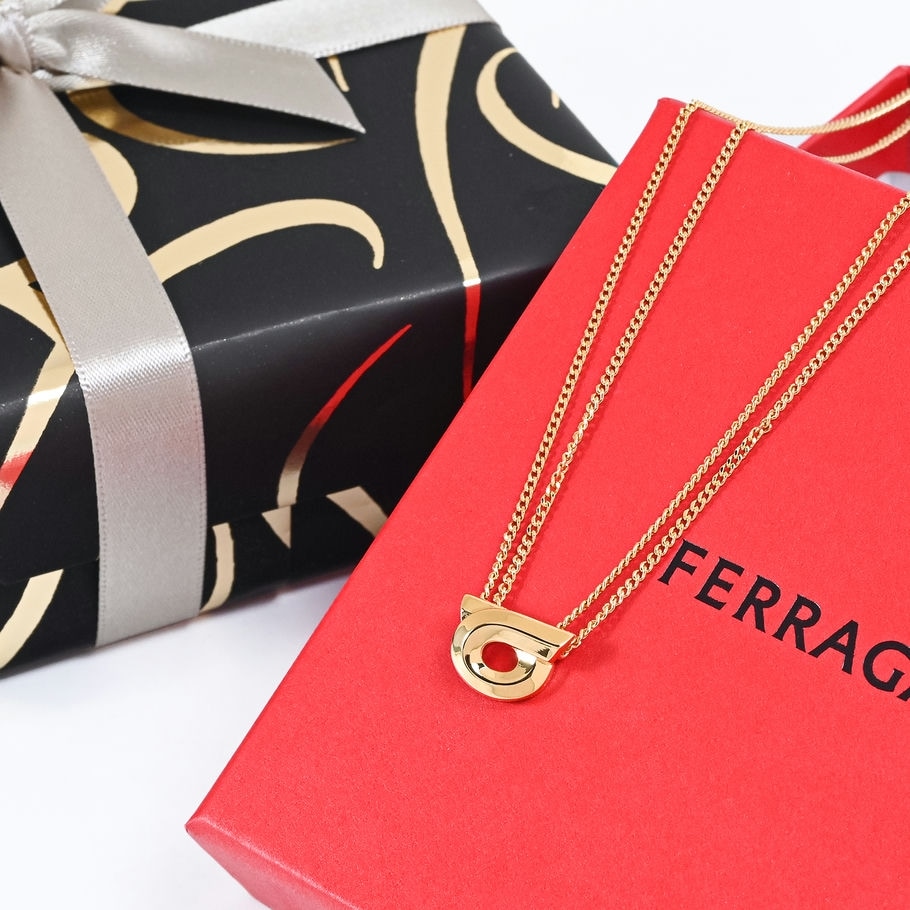 スペシャルラッピング付き】フェラガモ Salvatore Ferragamo