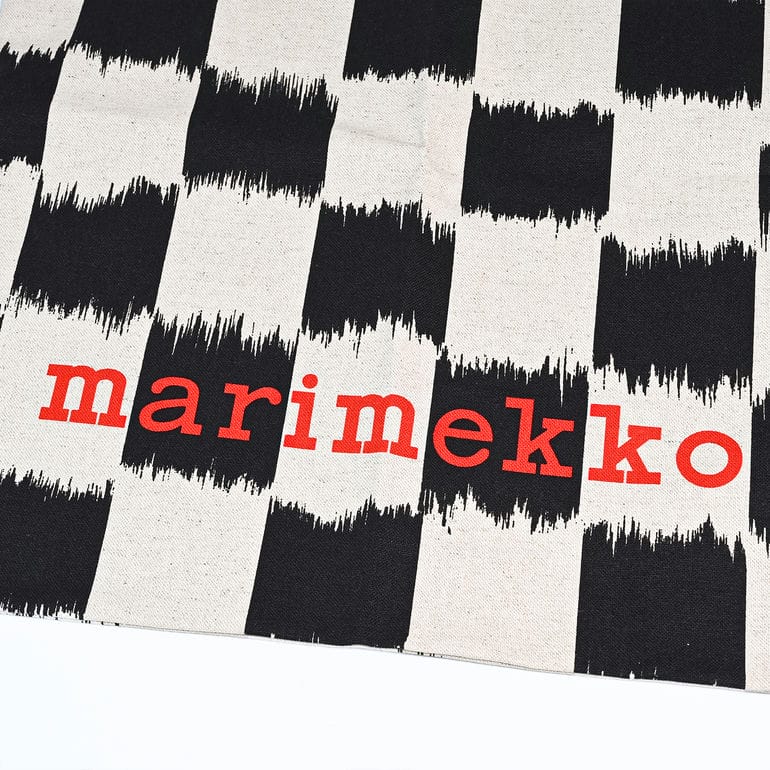 【刺しゅう名入れ可有料】マリメッコ marimekko トートバッグ Vankka チェック柄 ファブリックバッグ レディース ブラック ホワイト 93982 093982 930 北欧デザイン ネコポス限定 送料無料