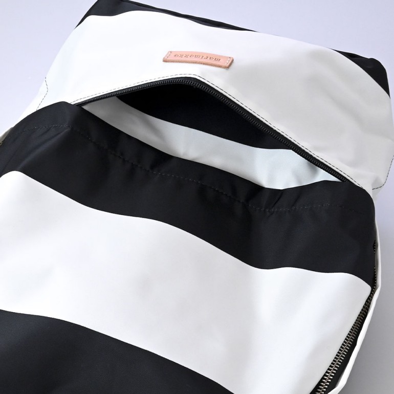 マリメッコ marimekko リュック バックパック デイバッグ Galleria Enni　ギャレリア ホワイト×ブラック　047076 190 北欧雑貨 北欧デザイン