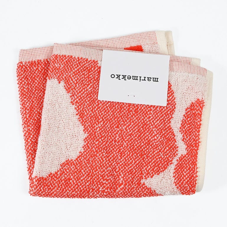 マリメッコ marimekko ハンドタオル 32cm ミニタオル ハンカチ Unikko ウニッコ MINIPYYHE オフホワイト オレンジレッド 75128 075128 130 北欧雑貨 北欧デザイン ネコポス限定【スペシャルラッピング660円(別売り)】
