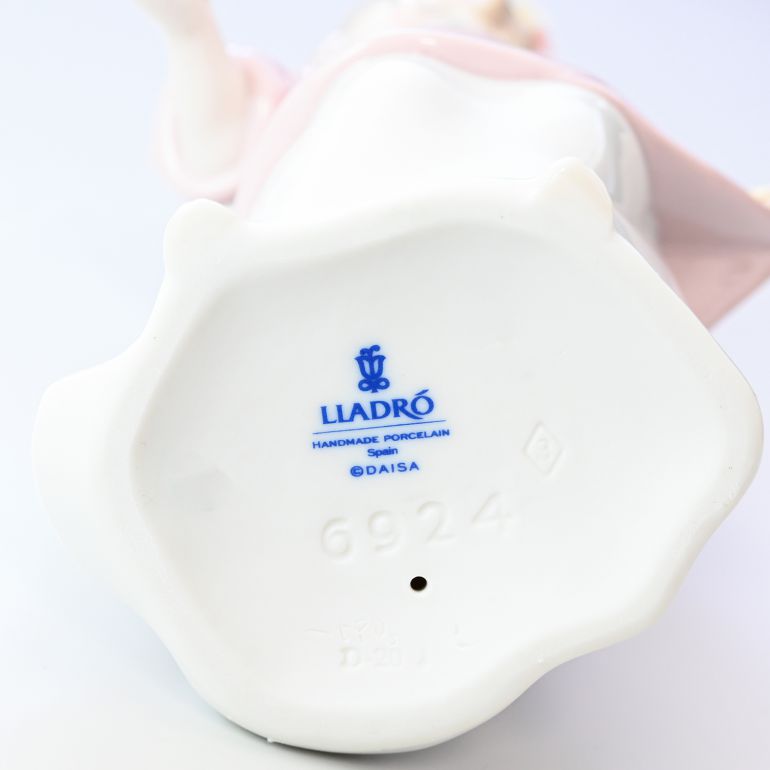 リヤドロ 星の天使 フィギュア 人形 女性 女の子 花 LLADRO リアドロ