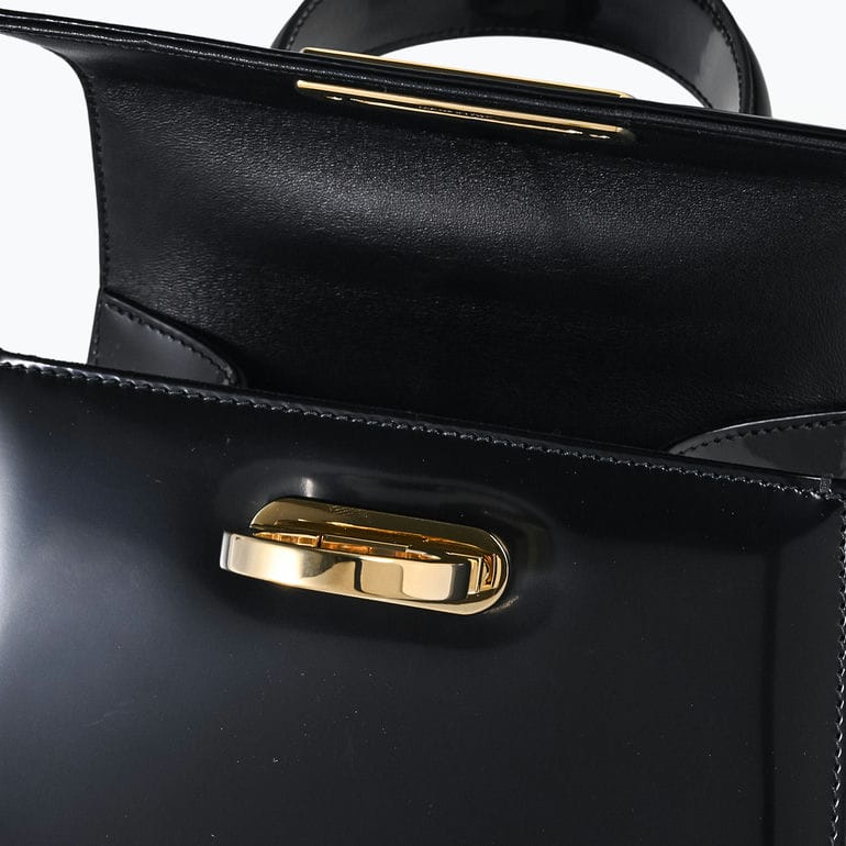 フェラガモ Salvatore Ferragamo サルヴァトーレフェラガモ ハンドバッグ トップハンドル ショルダーバッグ Sサイズ ガンチーニ レディース ブラック 212193 749021 0749021