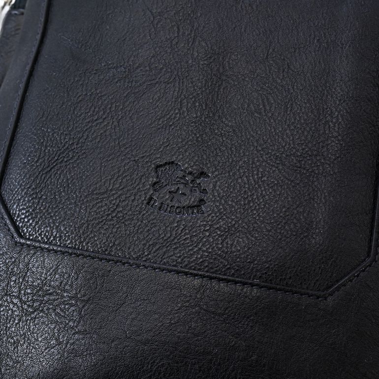 イルビゾンテ IL BISONTE ボディバッグ メンズ レディース Cosimo line ヴィンテージ カウハイド レザー ネロ BOS001PO0001BK131N