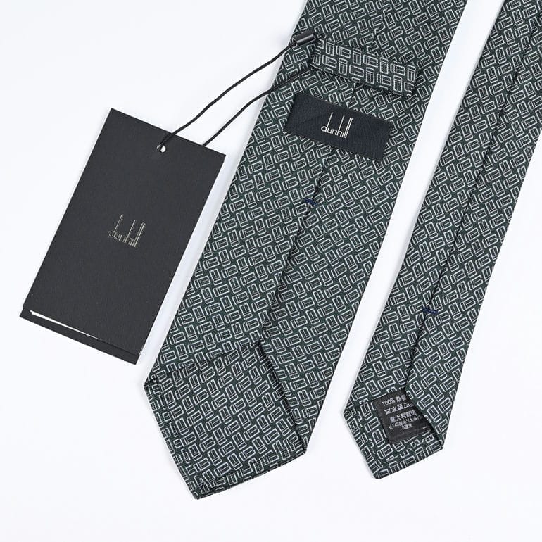 ダンヒル dunhill ネクタイ ハーネス メンズ エメラルド(グリーン系) 大剣幅8cm シルク100% 23FPTP1Y1311 MADE IN ITALY 英国 刺しゅう名入れ対応<br>【スペシャルラッピング660円(別売り)】