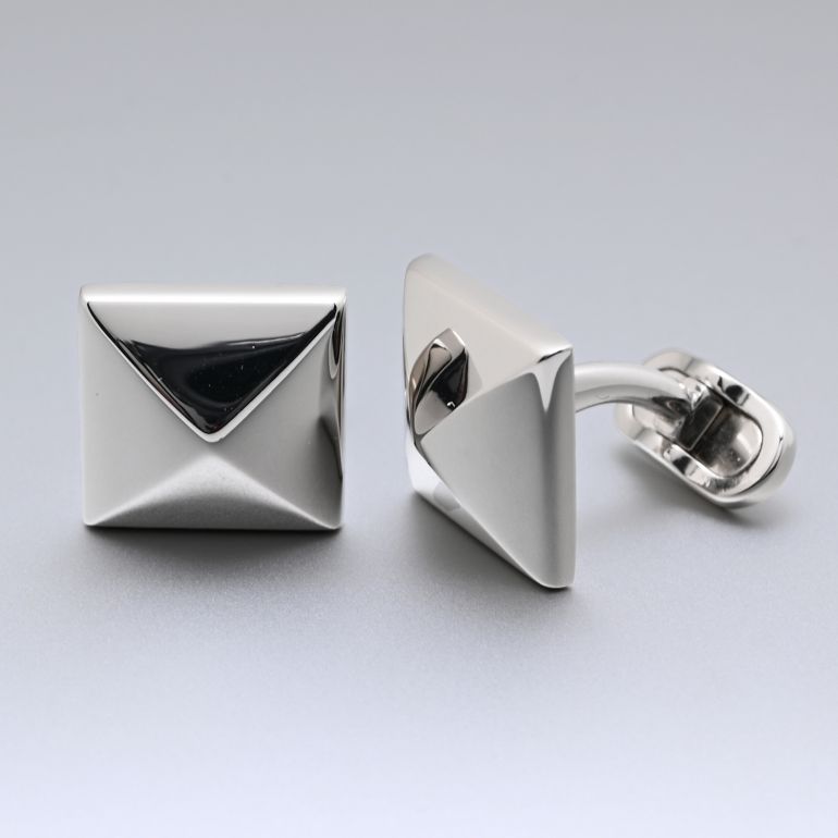 スワロフスキーSWAROVSKI　カフス　イタリアガラス MONART製 スワロフスキーSWAROVSKI カフス イタリアガラス MONART製