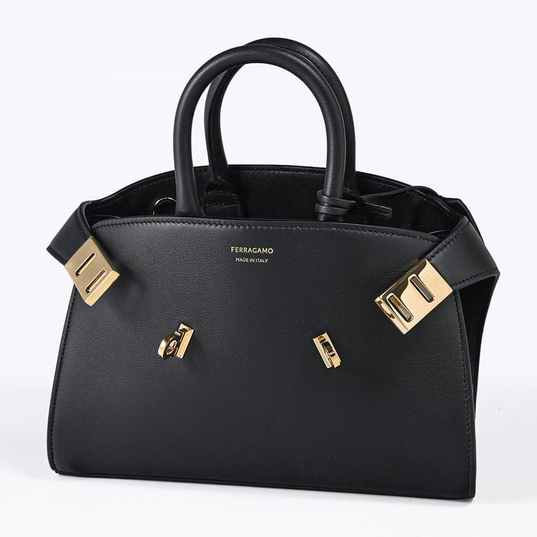 フェラガモ Salvatore Ferragamo サルヴァトーレフェラガモ ハンドバッグ トップハンドル ショルダーバッグ XSサイズ Hug ミニ レディース ブラック 215975 768853 0768853