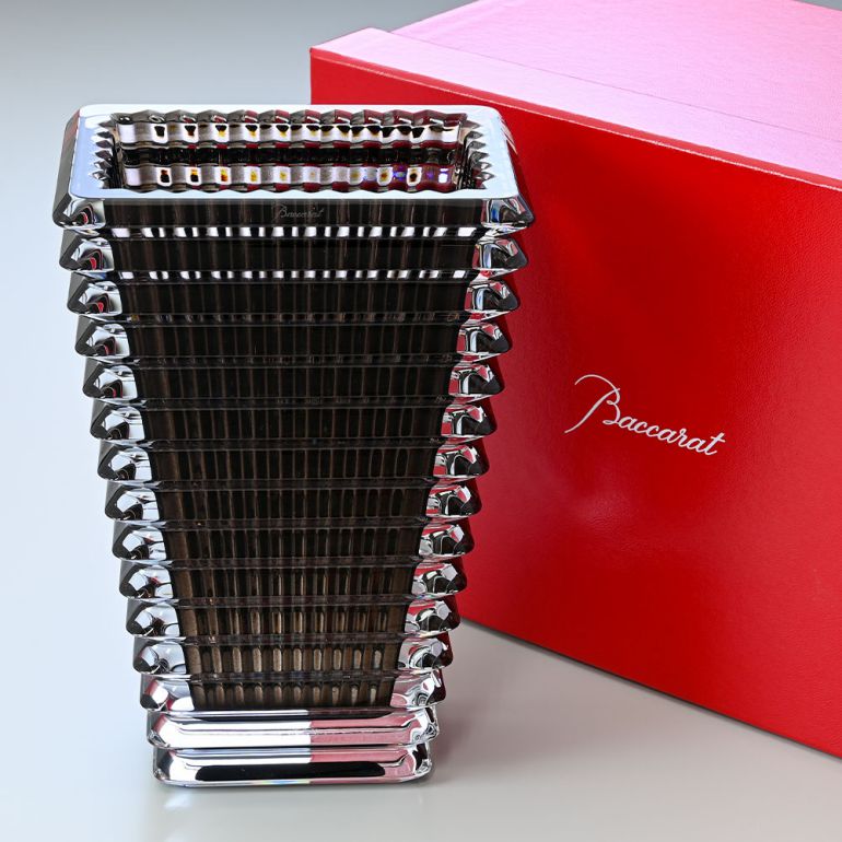バカラ 名入れ対応 Baccarat ベース 花瓶 アイ EYE スクエア グレー S 20cm 2802303 【熨斗対応】 インテリア オブジェ 置物 洋食器 <br>【スペシャルラッピング1100円(別売り)】