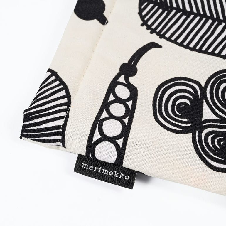 【名入れ可有料】マリメッコ marimekko ミトン プータルフリン パルハート ブラック オレンジ 74336 074336 193 北欧雑貨 北欧デザイン クロネコゆうパケット限定 送料無料