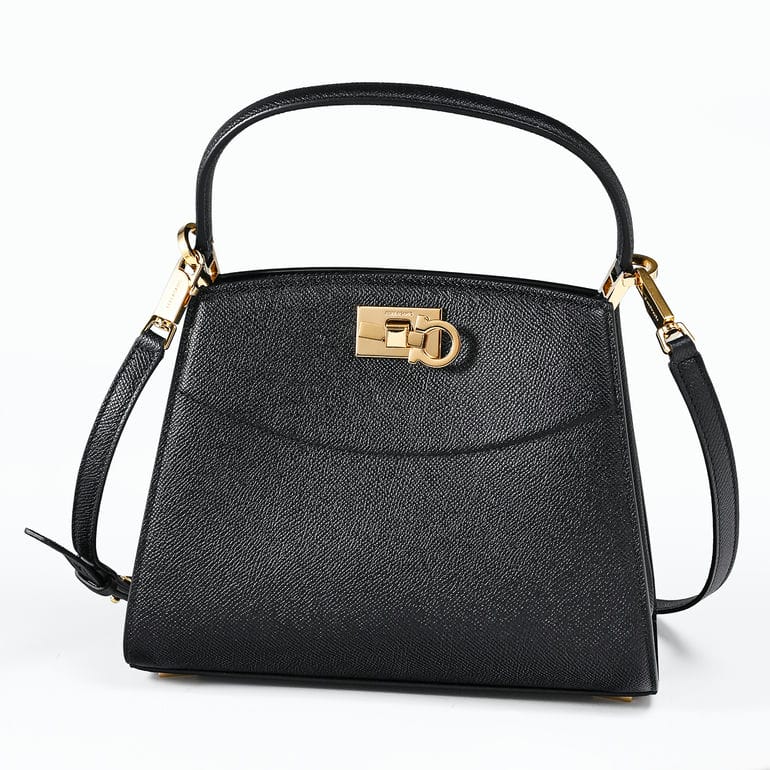 フェラガモ Salvatore Ferragamo サルヴァトーレフェラガモ ハンドバッグ トップハンドル ショルダーバッグ  Sサイズ New Studio Box ガンチーニ  レディース ブラック 21A210 786122 0786122