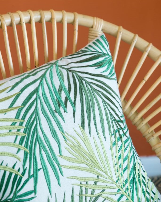 アルフレックスソーナパイピングフェザー羽毛クッション柄ボタニカル