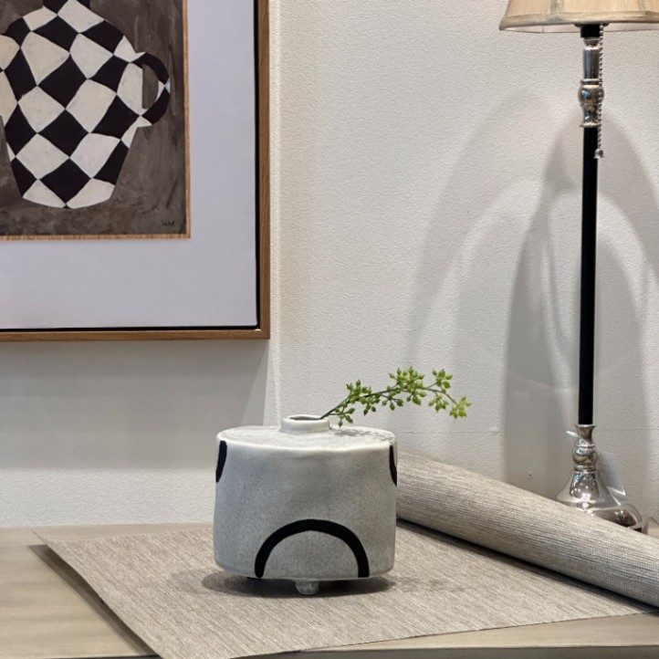 モダンセラミック フラワーベース 高さ13.5cm | インテリア