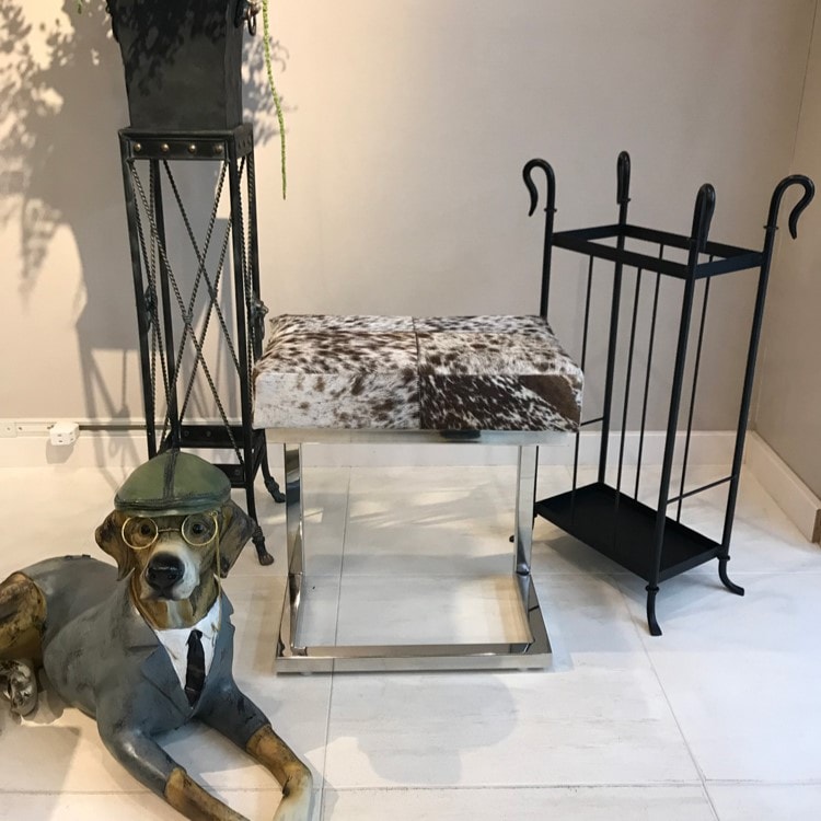 リアルファー玄関スツール ブラウン/ホワイト | 家具,チェア,スツール