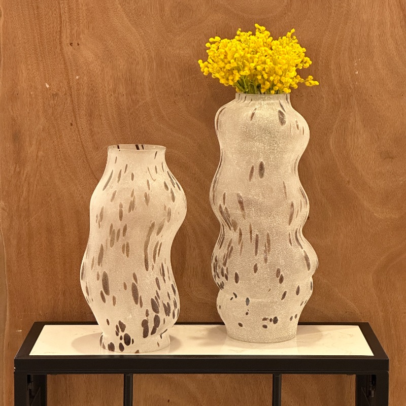 モダン花器 楽天市場】フラワーベース S 黒艶消し 青貝 モダン 漆器 あたか