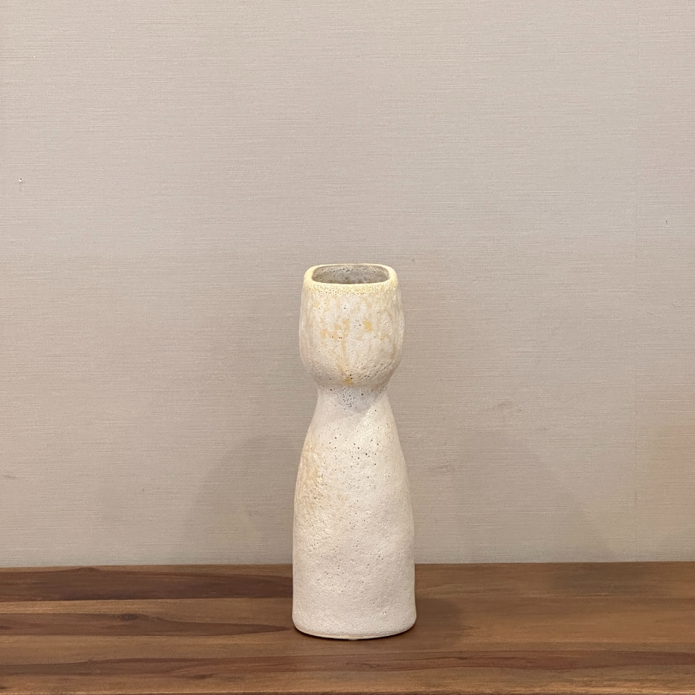 Deco 79 60797 セラミック花瓶 ホワイト ゴールド並行輸入 : フェイス花瓶、ホームデコレーション用ホワイト