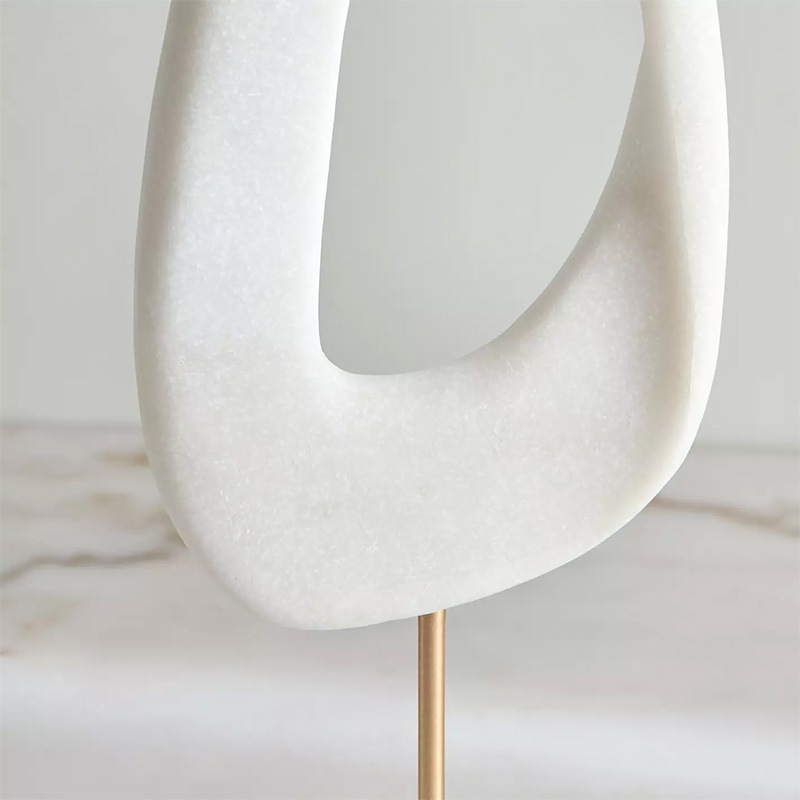 ドロップシルエット アートオブジェ ホワイト 高さ52.5cm