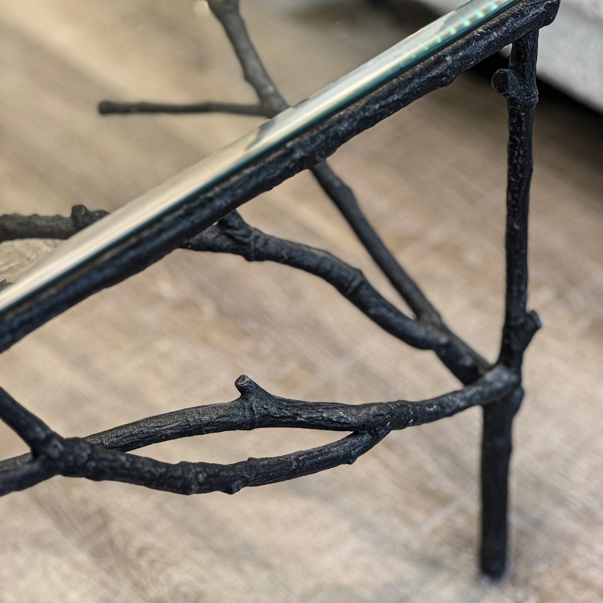 ブランチモチーフ アイアン×ガラス ローテーブル 77cm | 家具