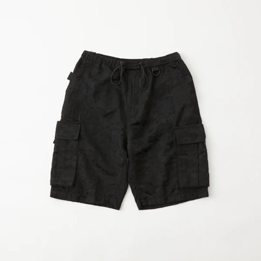 30%OFFWhite Mountaineering  ۥ磻ȥޥƥ˥ WM  WILD THINGS DIGITAL CAMO CARGO SHORT PANTS BLACK BC2571401