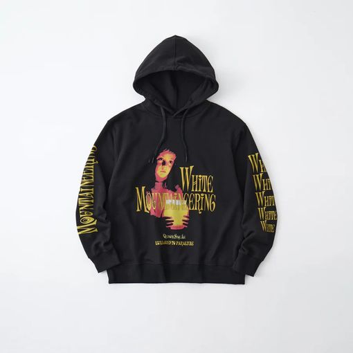 25AWWhite Mountaineering  ۥ磻ȥޥƥ˥ QOTSA LULLABIES TO PARALYZE HOODIE BLACK BC2573503