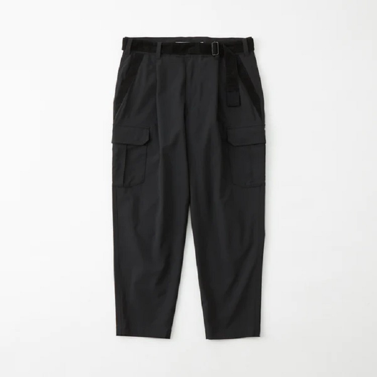 White Mountaineering TECH BELTED CARGO PANTS BLACK WM2273404 の