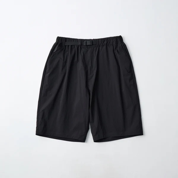 ��26SS��White Mountaineering  �ۥ磻�ȥޥ���ƥ˥���� WM �� Dickies WIDE SHORT PANTS BLACK WM2671409