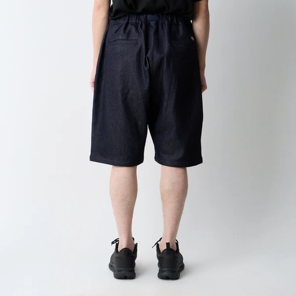 ��26SS��White Mountaineering  �ۥ磻�ȥޥ���ƥ˥���� WM �� Dickies DENIM WIDE SHORT PANTS INDIGO WM2671410